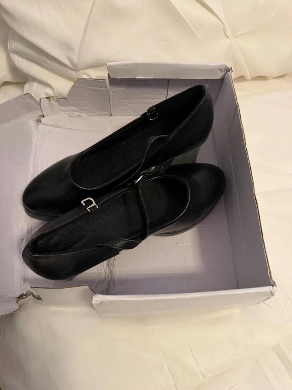 Classic Black Mary Jane Heel - Women's Elegant Character Shoe - Picture 4 of 5